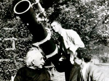Albert Einstein with the telescope (Photo: Courtesy of the Albert Einstein Archives)