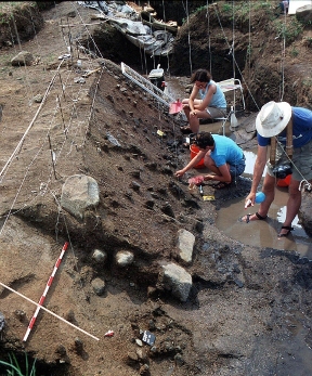 Excavations at the Gesher Benot Ya’qov site. (Photo: Prof. Naama Goren-Inbar)